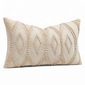 Cojín decorativo 50 x 30 cm de algodón beige con relieve geométrico